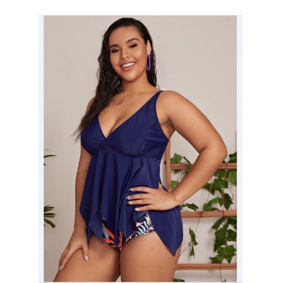 Tropical Asymmetrical Hem Bikini Swimsuit - Picture 3 of 4